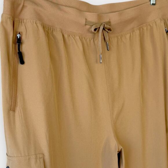 Soothfeel Capri Cargo High Waist Hiking Pants Travel Lightweight Size XXL Khaki - Picture 7 of 16